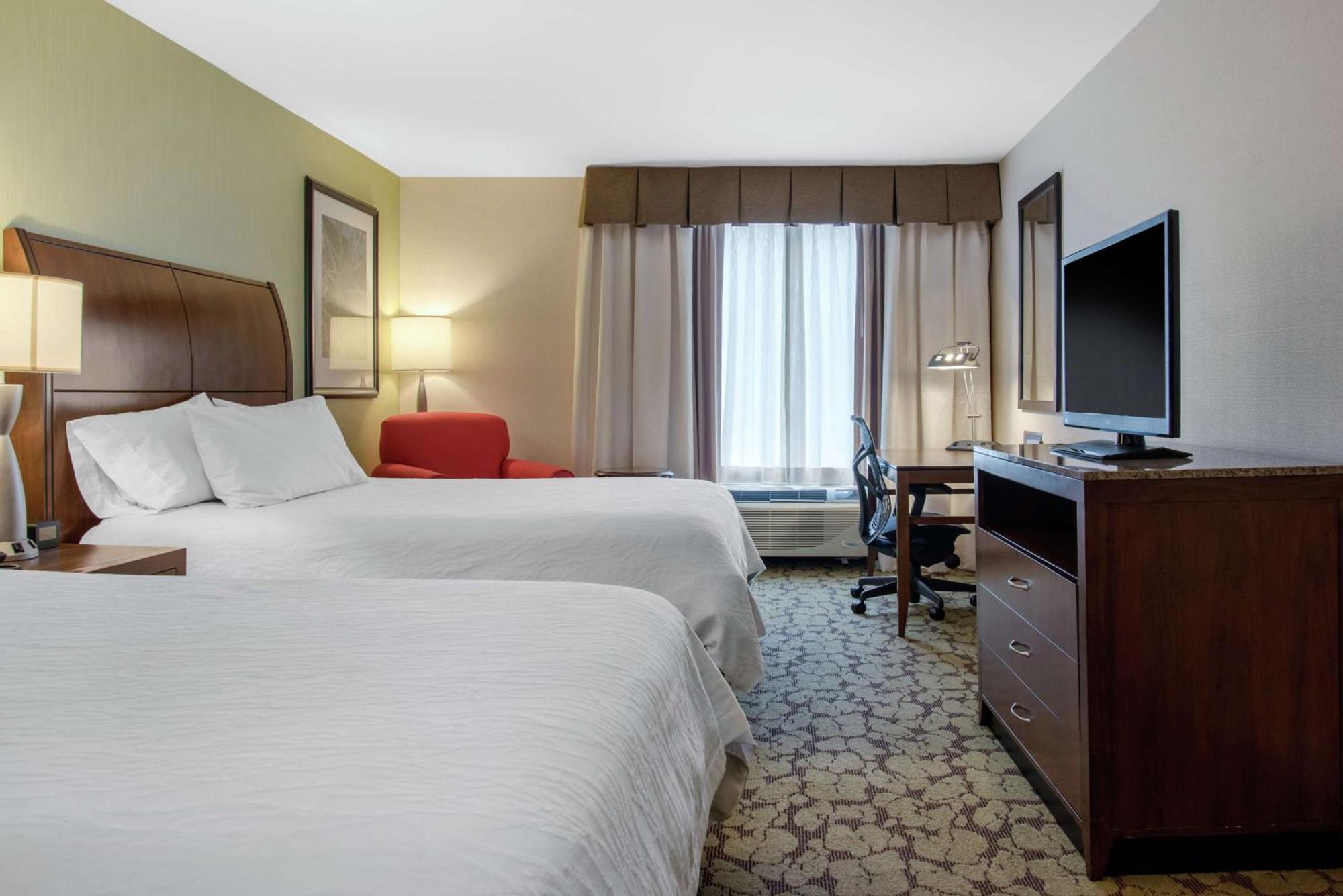 Hilton Garden Inn Portland Airport Екстер'єр фото