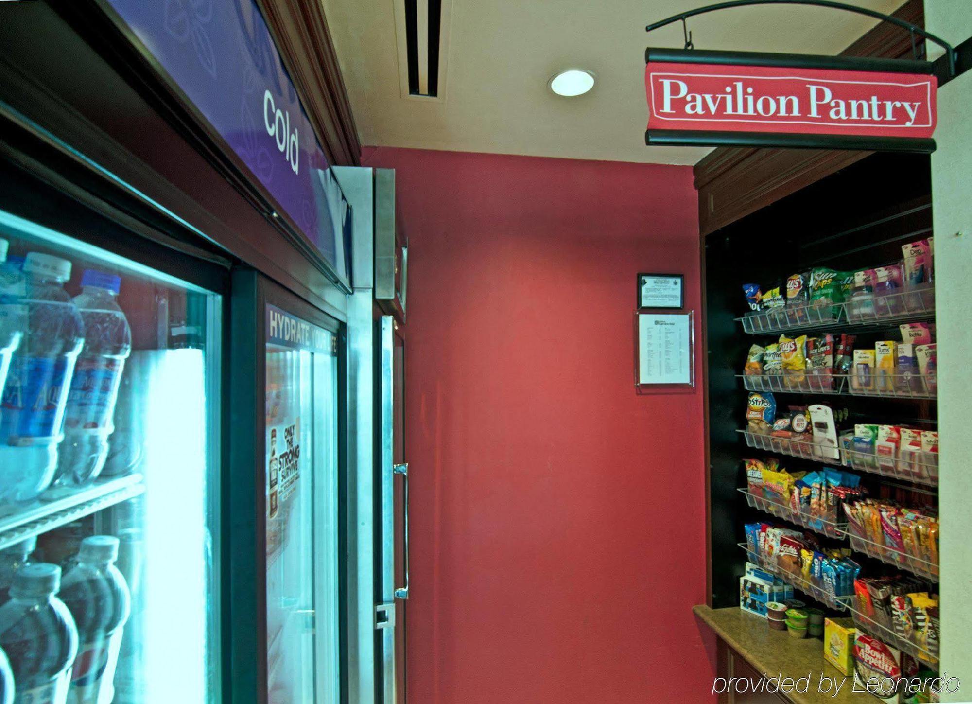 Hilton Garden Inn Portland Airport Екстер'єр фото