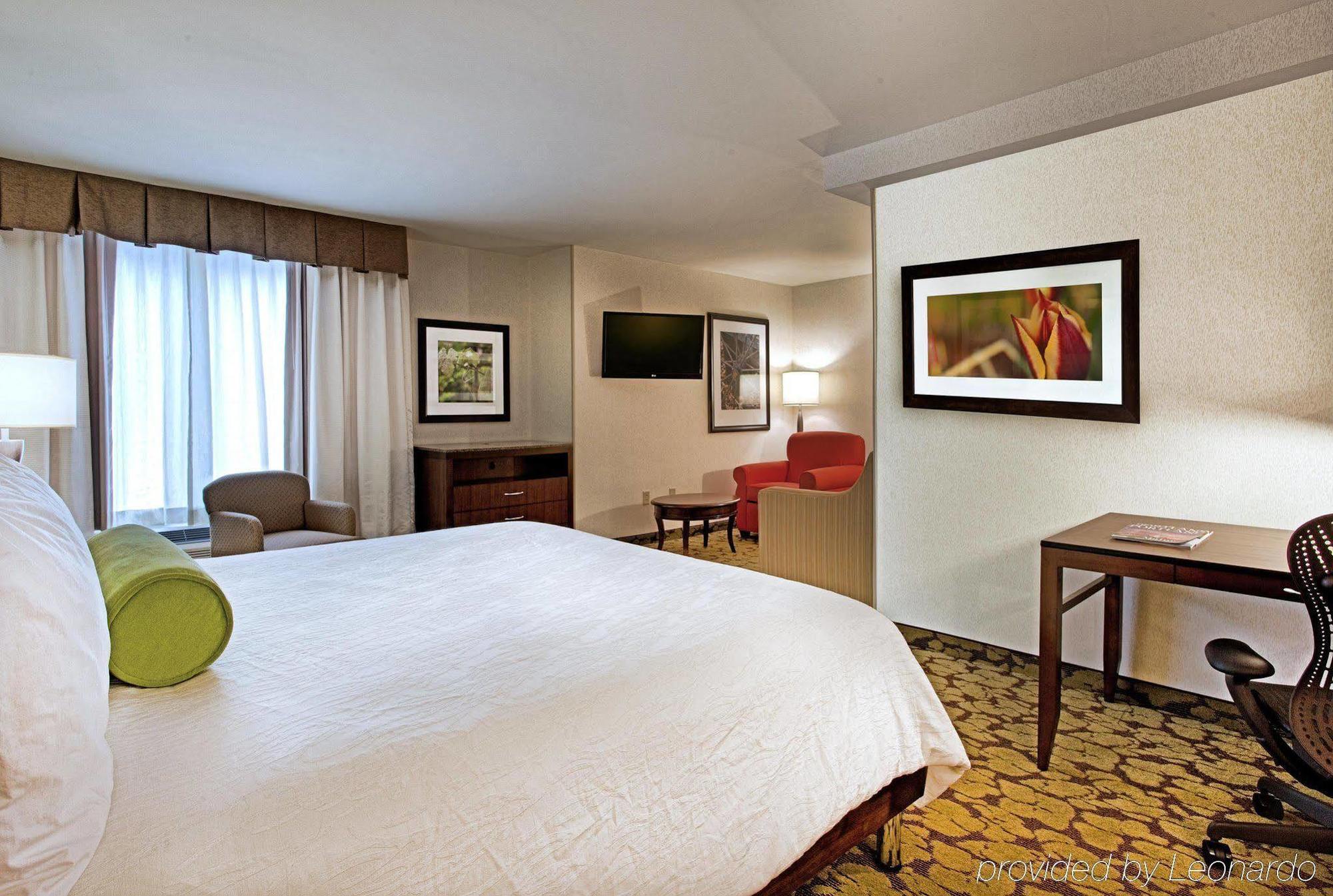 Hilton Garden Inn Portland Airport Екстер'єр фото